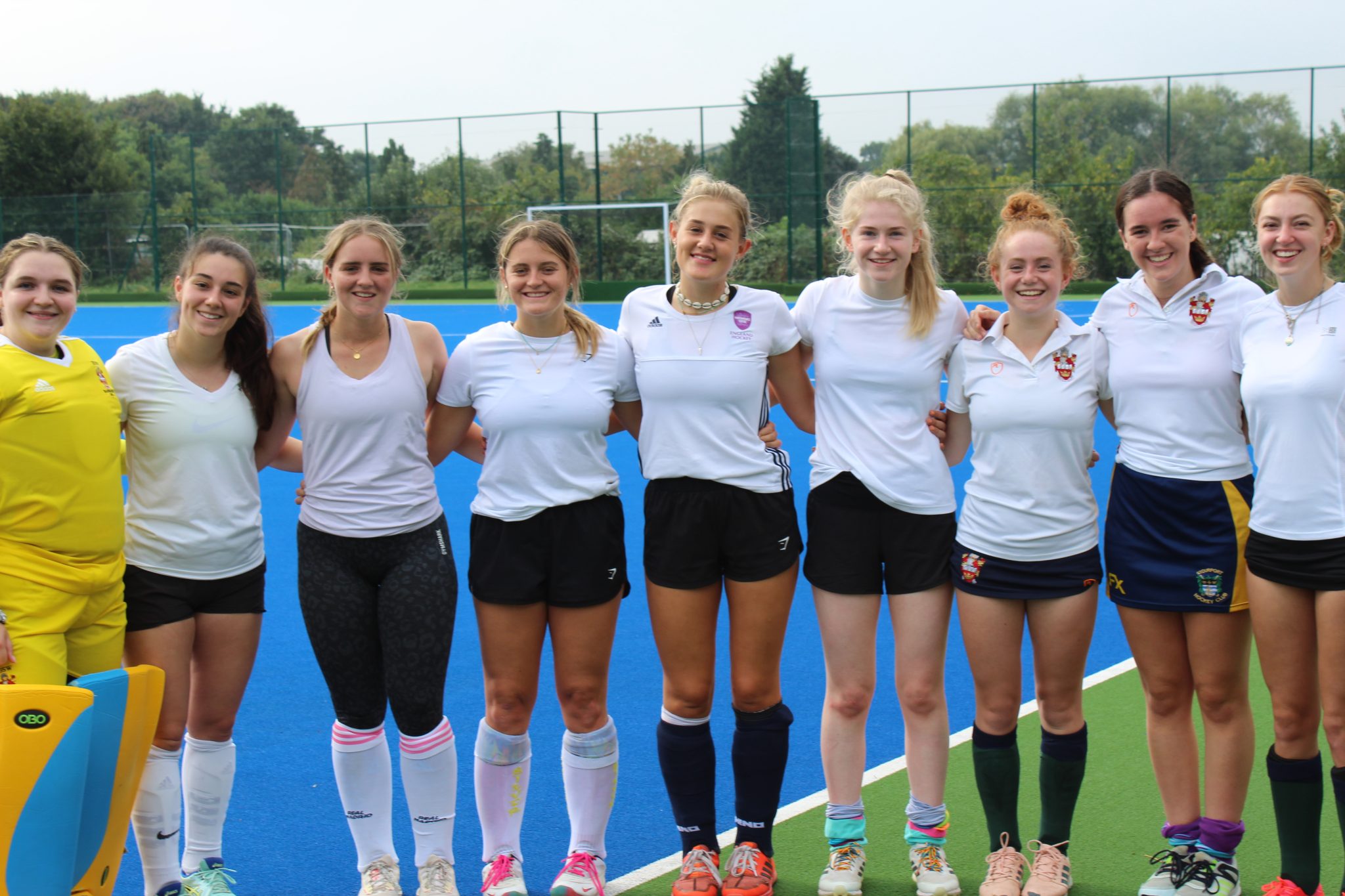 england-players-return-for-alumnae-hockey-match-rgsw