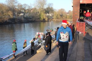 Rowing Mince Pie Head