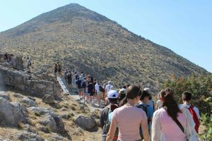 Classics Trip to Greece provides a Journey Through History and Culture